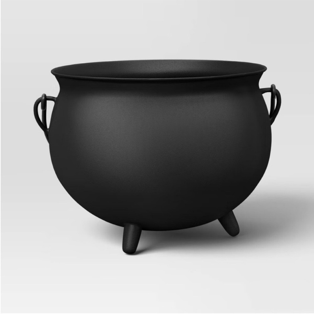 Large Halloween Cauldron Black - Threshold